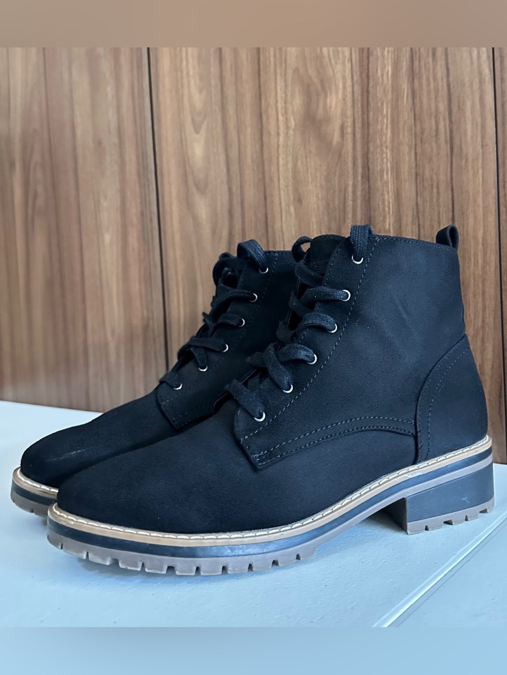 Kensie Kasha Black Lace Up Ankle Boots Size 9M